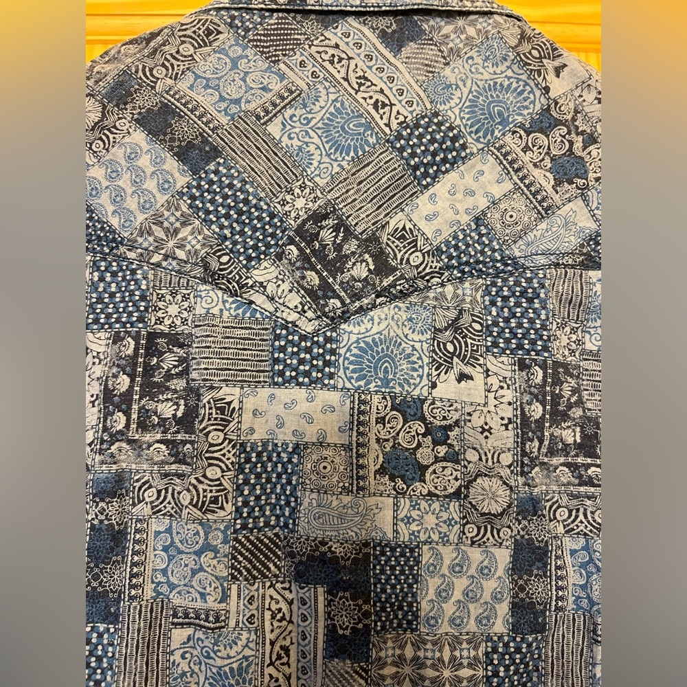 Wrangler Blue Patchwork Snap Button-Up Shirt, Siz… - image 4